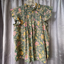 Load image into Gallery viewer, Nanette SIZE S Women's Shirt

