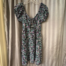 Load image into Gallery viewer, SO SIZE XS Junior's Dress
