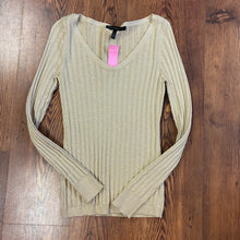 Load image into Gallery viewer, White House SIZE S Women's Sweater
