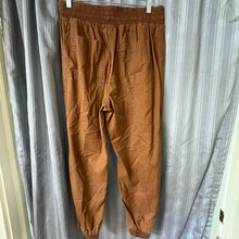 Load image into Gallery viewer, a new day SIZE M Women's Pants
