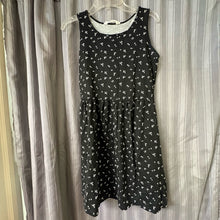 Load image into Gallery viewer, H&amp;M SIZE 12/14 Dress Girl's
