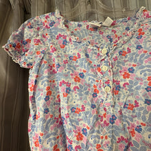 Load image into Gallery viewer, Place SIZE M Shirt

