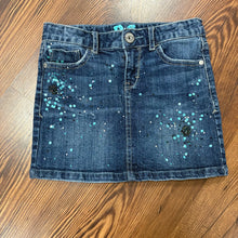 Load image into Gallery viewer, P.S. aeropostale SIZE 8 Skirt

