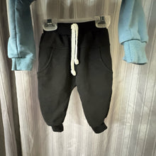 Load image into Gallery viewer, SIZE 6-9 Months Outfit Boy's
