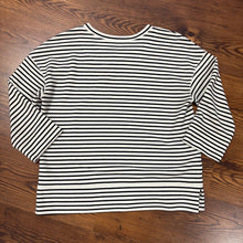 Load image into Gallery viewer, Lou &amp; Grey SIZE S Women&#39;s Shirt
