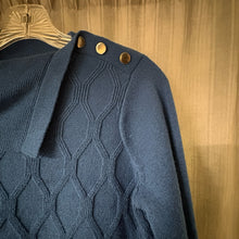 Load image into Gallery viewer, Napa Valley SIZE PM Women's Sweater
