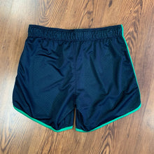 Load image into Gallery viewer, Nike SIZE S Women&#39;s Athletic Shorts
