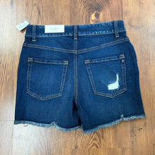 Load image into Gallery viewer, Maurices SIZE 2 Women&#39;s Shorts
