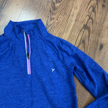 Load image into Gallery viewer, Old Navy Active SIZE M Shirt
