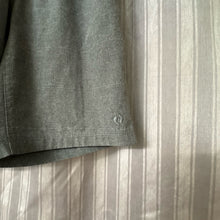 Load image into Gallery viewer, Hang Ten SIZE M Shorts Boy's
