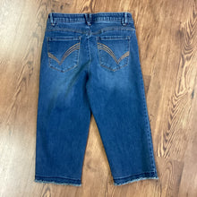 Load image into Gallery viewer, Democracy SIZE 4 Women's Capri
