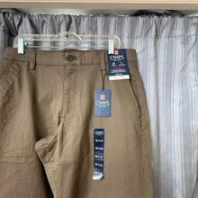 Load image into Gallery viewer, Chaps SIZE 36 Men's Pants
