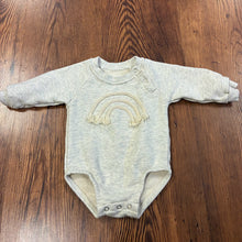 Load image into Gallery viewer, SIZE 0-3 Months Onesie
