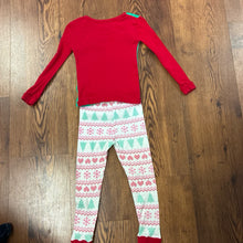 Load image into Gallery viewer, Peanuts SIZE 3T Pajamas

