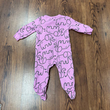 Load image into Gallery viewer, Carter&#39;s SIZE 6 Months Sleeper
