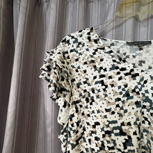 Load image into Gallery viewer, Adrianna Papell SIZE XL Women's Shirt
