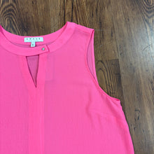 Load image into Gallery viewer, Chaus SIZE L Women&#39;s Tank
