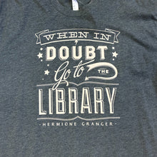 Load image into Gallery viewer, American Apparel SIZE L Women's T-shirt
