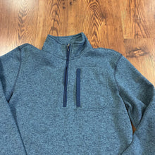 Load image into Gallery viewer, Eddie Bauer SIZE M Men&#39;s Shirt
