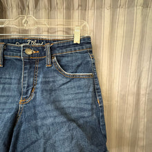 Load image into Gallery viewer, Universal Thread SIZE 00 Women's Shorts

