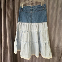 Load image into Gallery viewer, Just A Girl SIZE 7 Skirt
