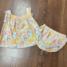 Load image into Gallery viewer, Carter's SIZE 6-9 Months Outfit

