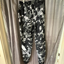 Load image into Gallery viewer, Adidas SIZE L Sweatpants Boy's
