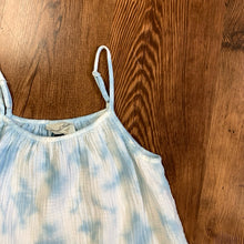 Load image into Gallery viewer, Universal Thread SIZE XS Women&#39;s Tank
