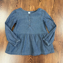 Load image into Gallery viewer, Simple Joys SIZE 5T Shirt

