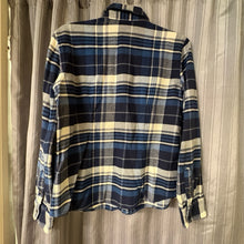 Load image into Gallery viewer, Chaps SIZE M Women's Shirt
