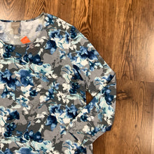 Load image into Gallery viewer, Chico&#39;s SIZE XL Women&#39;s Shirt
