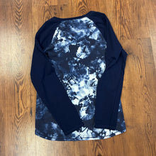 Load image into Gallery viewer, Justice SIZE 18/20 Shirt
