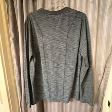 Load image into Gallery viewer, Under Armour SIZE 2X Men's Athletic Top
