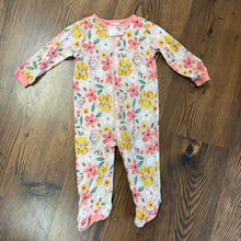 Load image into Gallery viewer, Gerber SIZE 3-6 Mos Sleeper
