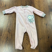 Load image into Gallery viewer, Carter's SIZE 6 Months Sleeper
