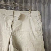 Load image into Gallery viewer, J. Crew SIZE 14 Women's Shorts
