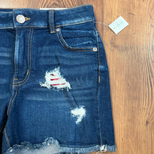 Load image into Gallery viewer, Maurices SIZE 2 Women&#39;s Shorts
