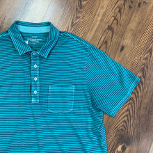 Load image into Gallery viewer, Vineyard Vines SIZE L Men&#39;s Shirt
