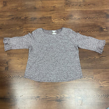 Load image into Gallery viewer, Liz Claiborne SIZE XL Women's Shirt
