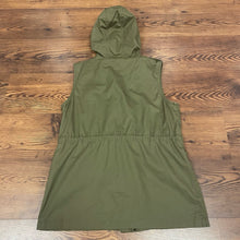 Load image into Gallery viewer, zenana SIZE M Women's Vests

