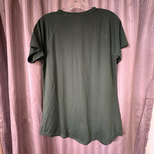 Load image into Gallery viewer, Tek Gear SIZE M Women's Athletic Top
