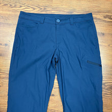 Load image into Gallery viewer, Eddie Bauer SIZE 10 Women&#39;s Pants
