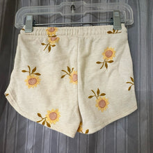 Load image into Gallery viewer, Old Navy SIZE 2T Shorts
