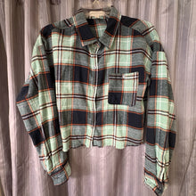 Load image into Gallery viewer, No Comment SIZE M Women's Shirt

