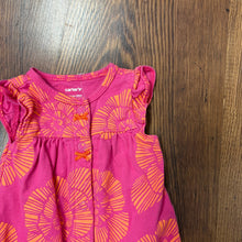 Load image into Gallery viewer, Carter's SIZE Newborn Romper
