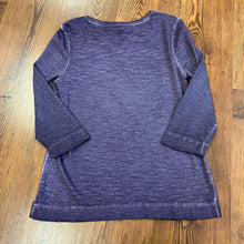 Load image into Gallery viewer, Chico's SIZE S Women's Shirt
