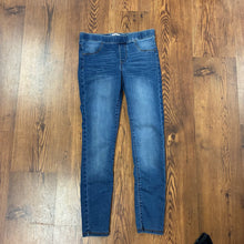 Load image into Gallery viewer, SO SIZE 16 Jeans
