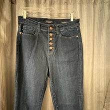Load image into Gallery viewer, SIZE 7 Judy Blue Women's Jeans
