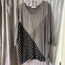 Load image into Gallery viewer, Coldwater Creek SIZE 3X Women's Shirt
