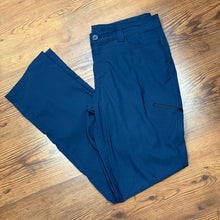 Load image into Gallery viewer, Eddie Bauer SIZE 10 Women&#39;s Pants
